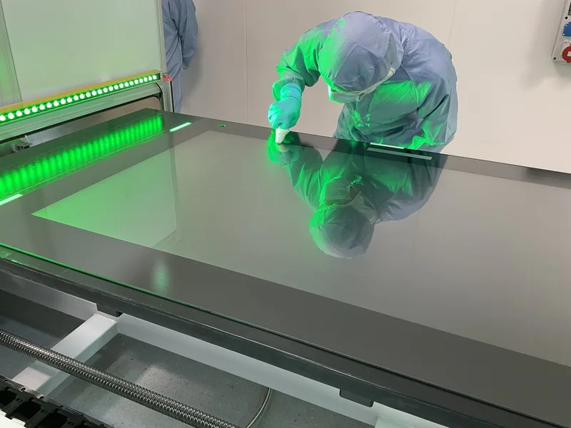 Electronic components on a production transport line